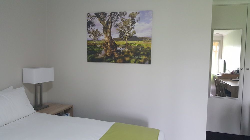 Quality Inn Carriage House Вага Вага Екстериор снимка