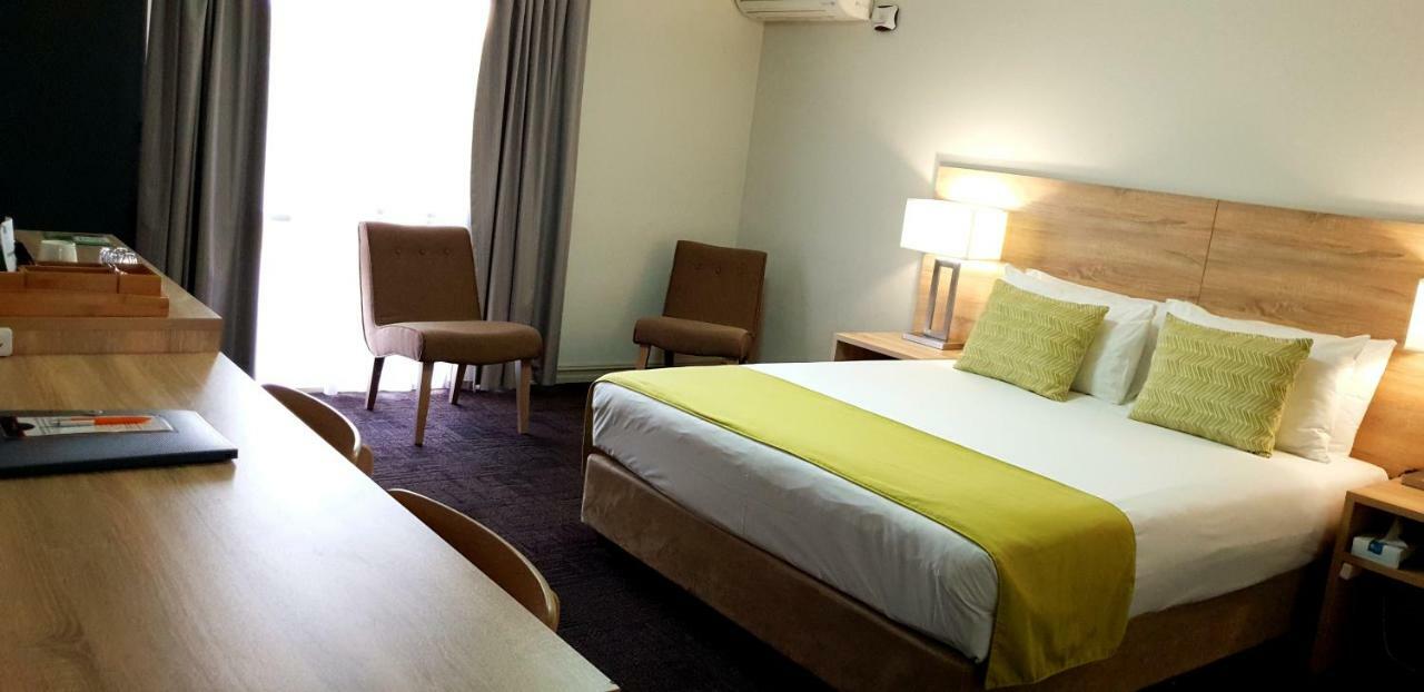 Quality Inn Carriage House Вага Вага Екстериор снимка